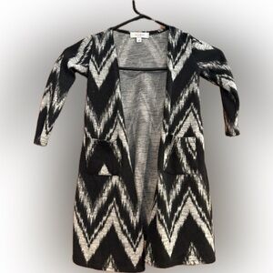 LuLaRoe Black and Cream Chevron Cardigan